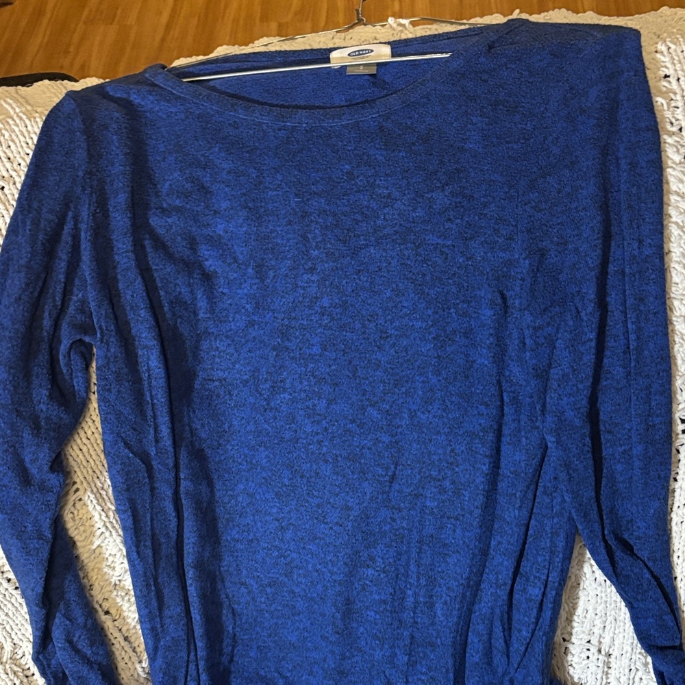 Old Navy Women's Vibrant Blue Crew Neck Sweater